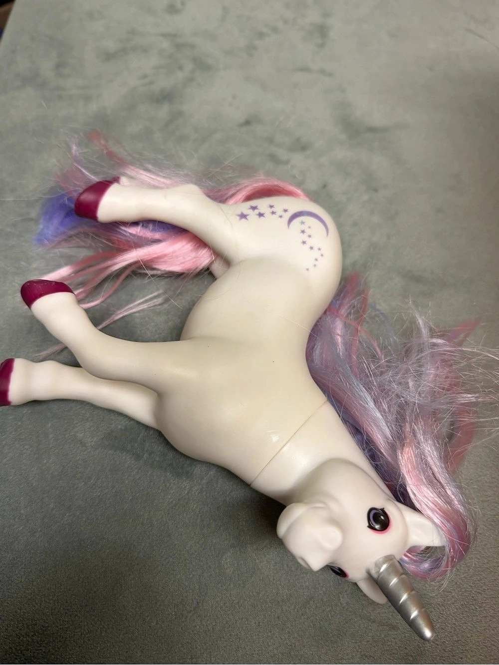Breyer Luna Bath Time Unicorn 2017 White Pink Purple 7”